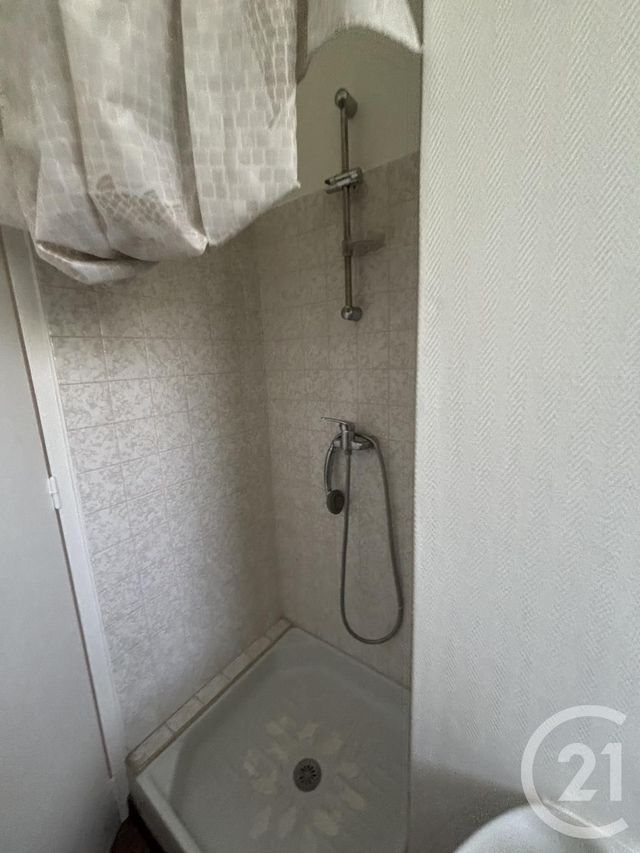 Maison &agrave; louer - 7 pi&egrave;ces - 167,53 m2 - Gradignan - 33 - AQUITAINE