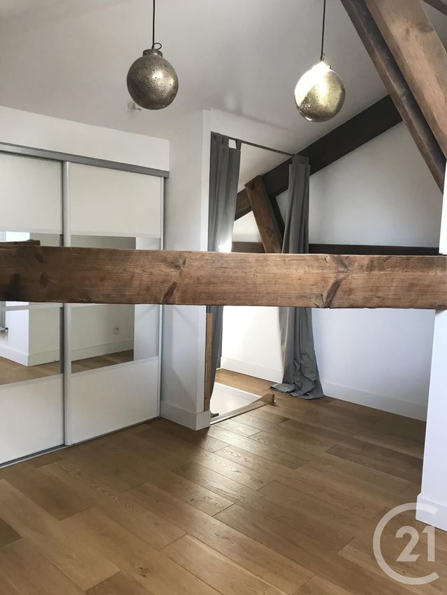 Appartement Duplex &agrave; louer - 3 pi&egrave;ces - 80,23 m2 - Talence - 33 - AQUITAINE