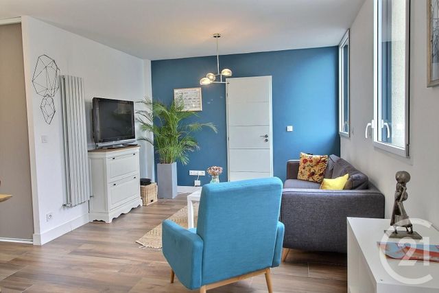 Appartement Duplex &agrave; louer - 3 pi&egrave;ces - 80,23 m2 - Talence - 33 - AQUITAINE