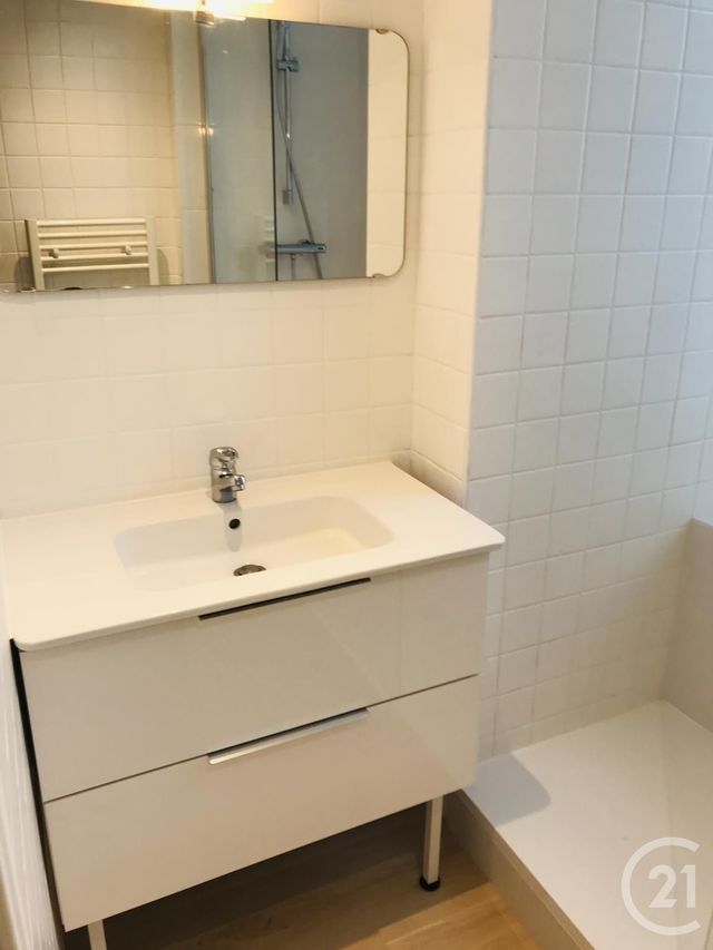 Appartement T3 &agrave; louer - 3 pi&egrave;ces - 58,01 m2 - Bordeaux - 33 - AQUITAINE