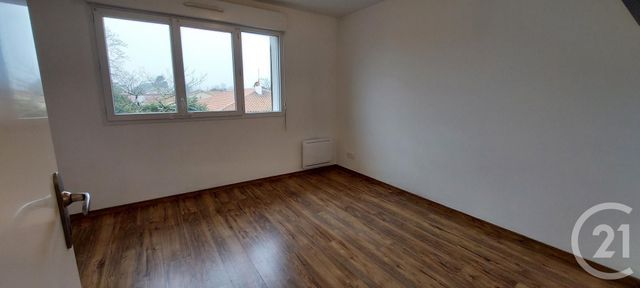 Appartement T4 &agrave; louer - 4 pi&egrave;ces - 90,99 m2 - Villenave D Ornon - 33 - AQUITAINE
