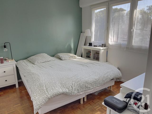 Appartement F5 à vendre - 5 pièces - 92,60 m2 - Verneuil Sur Seine - 78 - ILE-DE-FRANCE