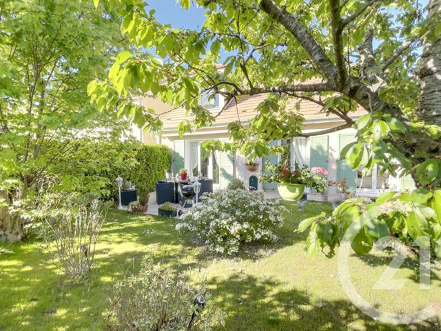 Maison à vendre - 7 pièces - 137,20 m2 - Verneuil Sur Seine - 78 - ILE-DE-FRANCE