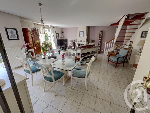 Maison à vendre - 7 pièces - 137,20 m2 - Verneuil Sur Seine - 78 - ILE-DE-FRANCE