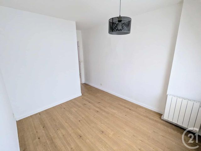 Maison &agrave; louer - 5 pi&egrave;ces - 132 m2 - Triel Sur Seine - 78 - ILE-DE-FRANCE