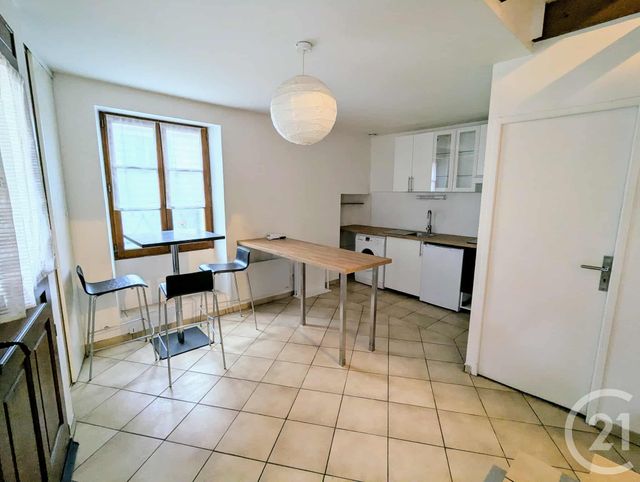 Maison &agrave; louer - 2 pi&egrave;ces - 40,96 m2 - Verneuil Sur Seine - 78 - ILE-DE-FRANCE