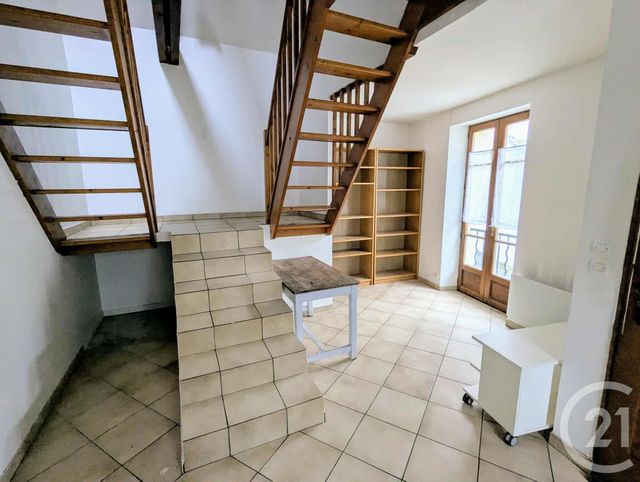 Maison &agrave; louer - 2 pi&egrave;ces - 40,96 m2 - Verneuil Sur Seine - 78 - ILE-DE-FRANCE