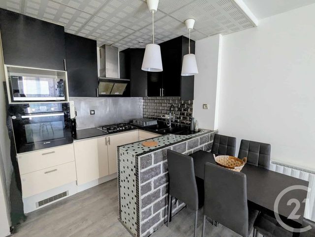 Maison à louer - 3 pièces - 61,50 m2 - Vernouillet - 78 - ILE-DE-FRANCE