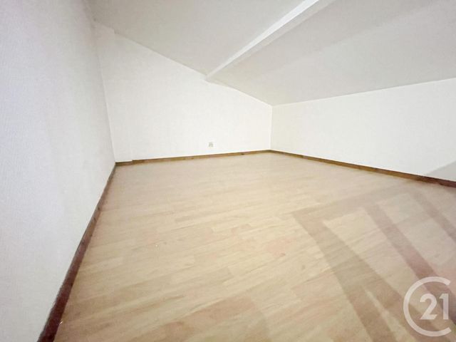 Appartement F2 à louer - 2 pièces - 33,83 m2 - Triel Sur Seine - 78 - ILE-DE-FRANCE