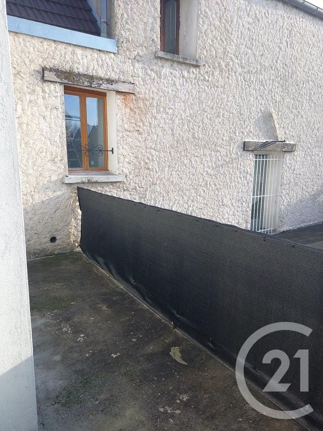 Appartement Studio &agrave; louer - 1 pi&egrave;ce - 24,71 m2 - Triel Sur Seine - 78 - ILE-DE-FRANCE