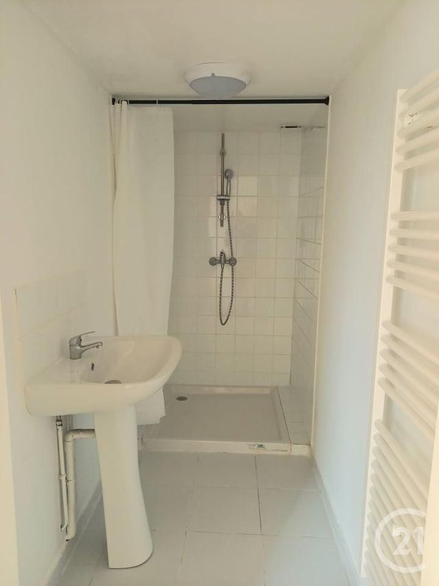 Appartement Studio &agrave; louer - 1 pi&egrave;ce - 24,71 m2 - Triel Sur Seine - 78 - ILE-DE-FRANCE