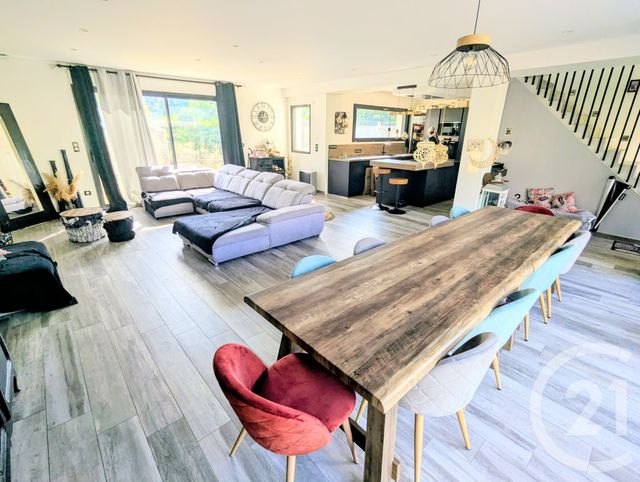 Maison &agrave; louer - 5 pi&egrave;ces - 180 m2 - Vernouillet - 78 - ILE-DE-FRANCE