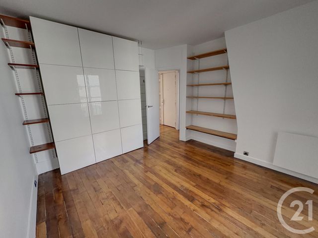 Appartement F2 &agrave; vendre - 2 pi&egrave;ces - 50 m2 - Paris - 75018 - ILE-DE-FRANCE