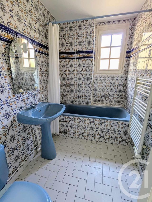 Maison &agrave; louer - 6 pi&egrave;ces - 119 m2 - Verneuil Sur Seine - 78 - ILE-DE-FRANCE