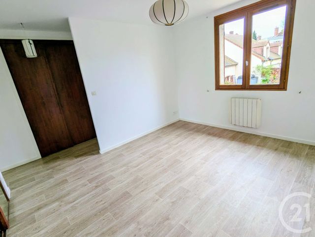Maison &agrave; louer - 6 pi&egrave;ces - 119 m2 - Verneuil Sur Seine - 78 - ILE-DE-FRANCE