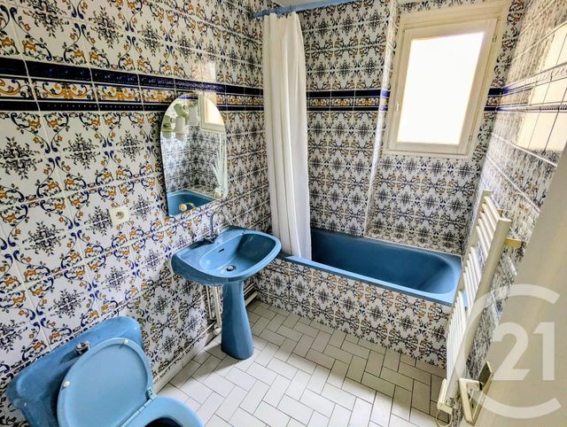 Maison &agrave; louer - 6 pi&egrave;ces - 119 m2 - Verneuil Sur Seine - 78 - ILE-DE-FRANCE