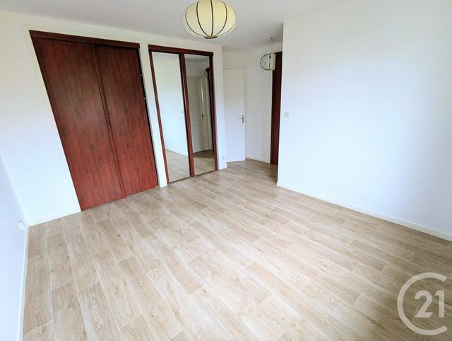 Maison &agrave; louer - 6 pi&egrave;ces - 119 m2 - Verneuil Sur Seine - 78 - ILE-DE-FRANCE