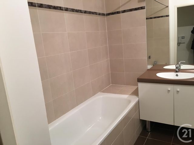 Appartement F2 &agrave; louer - 2 pi&egrave;ces - 43,50 m2 - Verneuil Sur Seine - 78 - ILE-DE-FRANCE