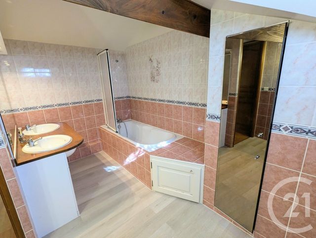 Maison &agrave; louer - 4 pi&egrave;ces - 125,69 m2 - Verneuil Sur Seine - 78 - ILE-DE-FRANCE