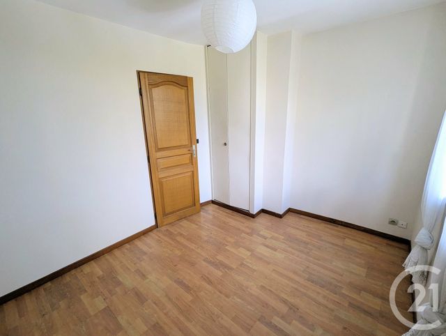 Maison &agrave; louer - 4 pi&egrave;ces - 125,69 m2 - Verneuil Sur Seine - 78 - ILE-DE-FRANCE