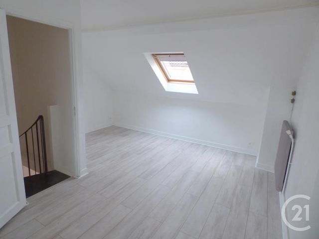 Maison &agrave; louer - 3 pi&egrave;ces - 57,81 m2 - Vernouillet - 78 - ILE-DE-FRANCE