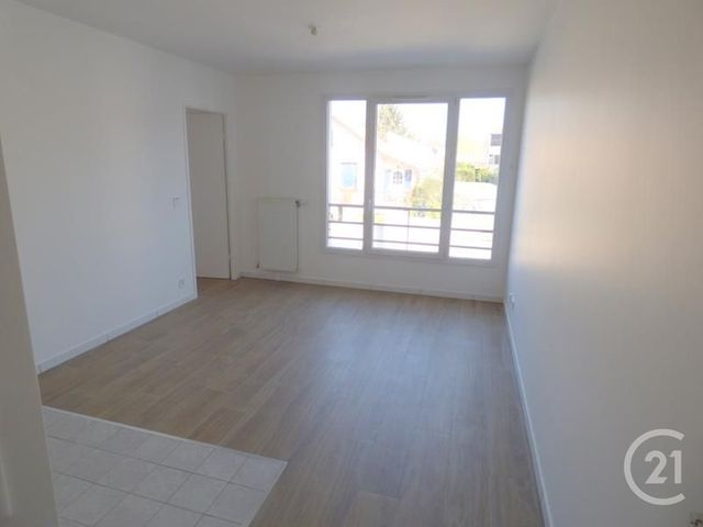 Appartement F2 &agrave; louer - 2 pi&egrave;ces - 40,14 m2 - Les Mureaux - 78 - ILE-DE-FRANCE