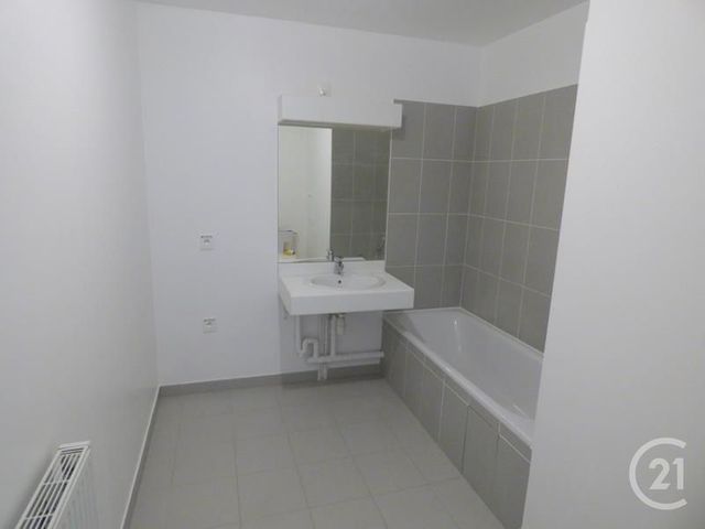 Appartement F2 &agrave; louer - 2 pi&egrave;ces - 40,14 m2 - Les Mureaux - 78 - ILE-DE-FRANCE