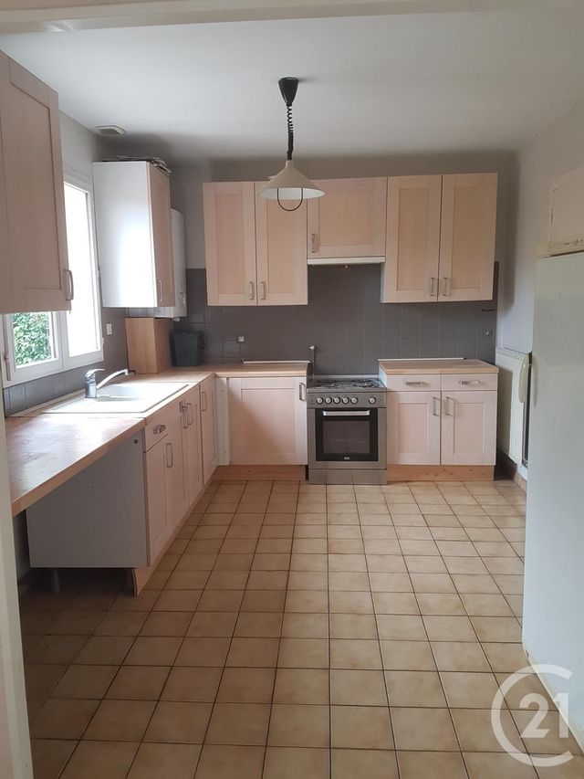 Maison &agrave; louer - 7 pi&egrave;ces - 113,08 m2 - Triel Sur Seine - 78 - ILE-DE-FRANCE