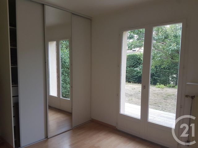 Maison &agrave; louer - 7 pi&egrave;ces - 113,08 m2 - Triel Sur Seine - 78 - ILE-DE-FRANCE