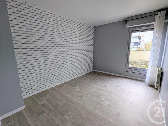 Appartement Duplex &agrave; louer - 4 pi&egrave;ces - 90,04 m2 - Andresy - 78 - ILE-DE-FRANCE