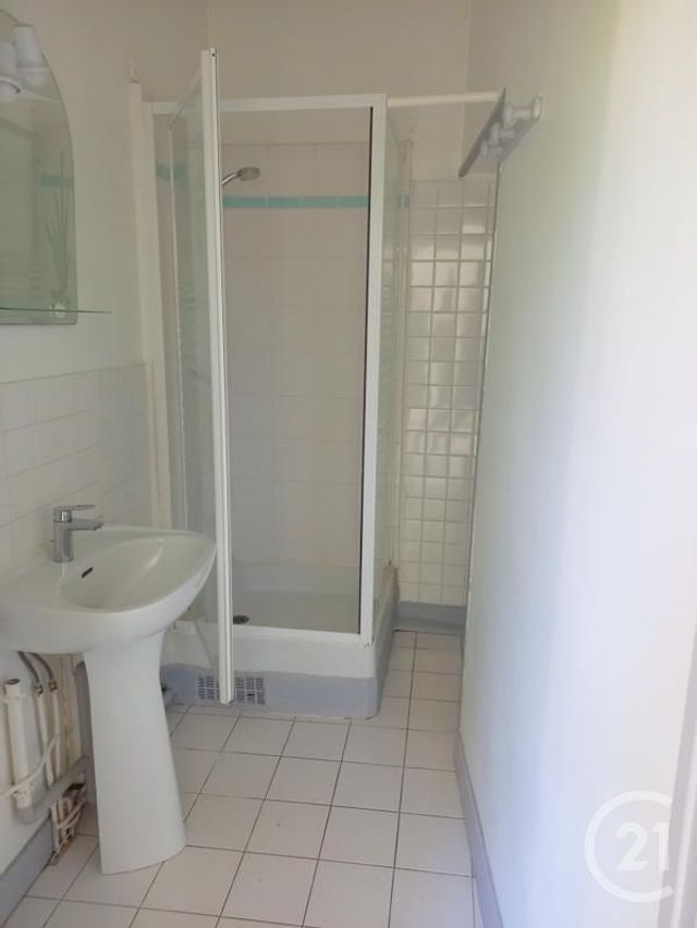 Appartement F2 &agrave; louer - 2 pi&egrave;ces - 33,16 m2 - Maurecourt - 78 - ILE-DE-FRANCE