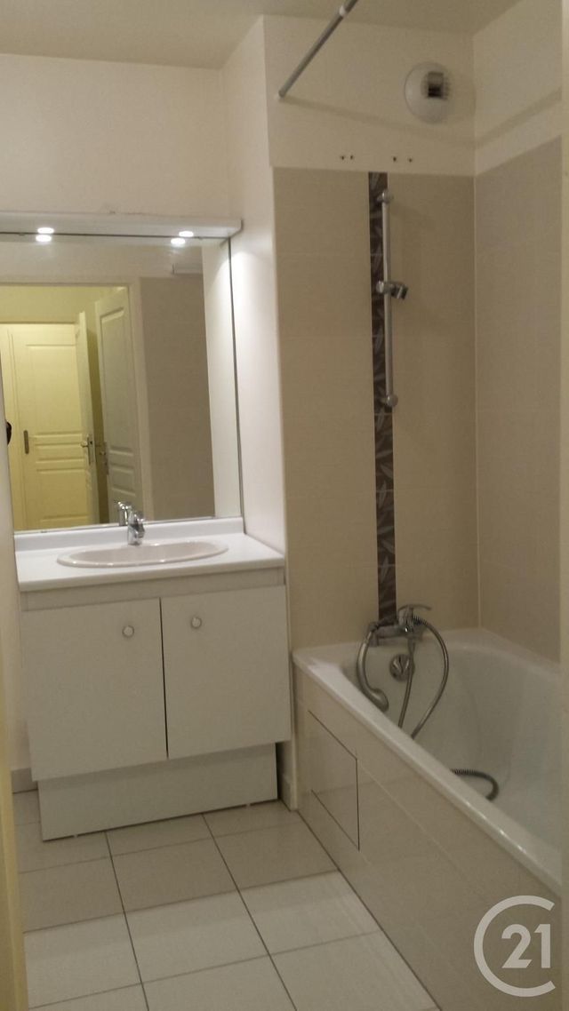 Appartement F3 &agrave; louer - 3 pi&egrave;ces - 61,28 m2 - Andresy - 78 - ILE-DE-FRANCE