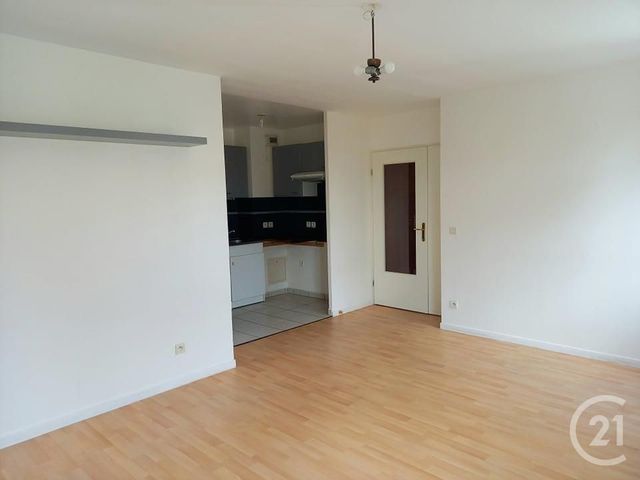Appartement F2 &agrave; louer - 2 pi&egrave;ces - 40,90 m2 - Chanteloup Les Vignes - 78 - ILE-DE-FRANCE