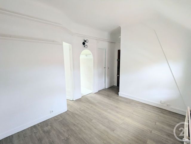 Appartement F2 &agrave; louer - 2 pi&egrave;ces - 25,88 m2 - Verneuil Sur Seine - 78 - ILE-DE-FRANCE