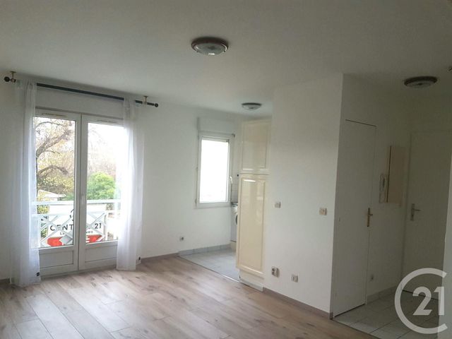 Appartement F1 &agrave; louer - 1 pi&egrave;ce - 23,46 m2 - Vernouillet - 78 - ILE-DE-FRANCE
