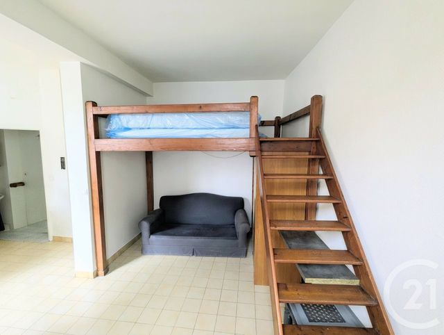 Appartement F1 &agrave; louer - 1 pi&egrave;ce - 30 m2 - Triel Sur Seine - 78 - ILE-DE-FRANCE