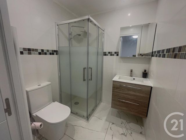 Maison &agrave; louer - 7 pi&egrave;ces - 197,50 m2 - Triel Sur Seine - 78 - ILE-DE-FRANCE