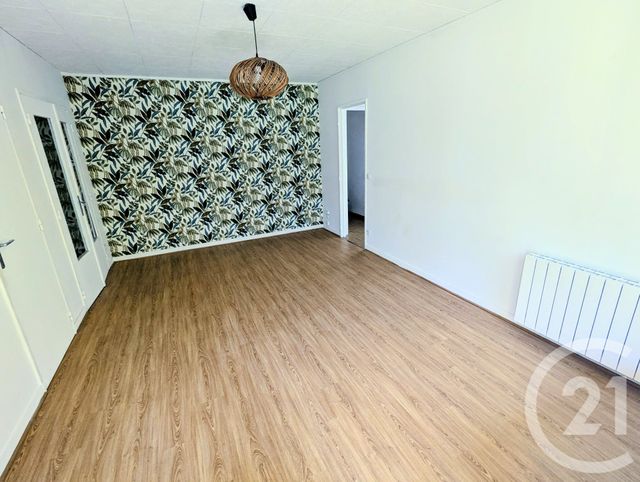 Appartement F2 &agrave; louer - 2 pi&egrave;ces - 47,30 m2 - Andresy - 78 - ILE-DE-FRANCE