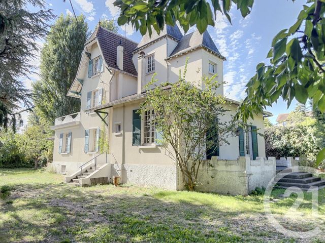 Maison 7 pièces 190 m² · à Vernouillet · 190 m² · 690 000 €