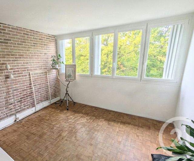 Appartement F4 &agrave; louer - 4 pi&egrave;ces - 65,11 m2 - Verneuil Sur Seine - 78 - ILE-DE-FRANCE