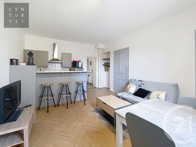 Appartement 2 &agrave; vendre - 2 pi&egrave;ces - 36 m2 - Ste Savine - 10 - CHAMPAGNE-ARDENNE