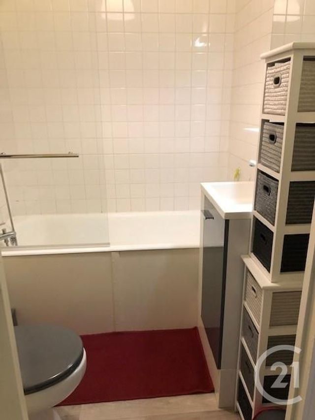 Appartement &agrave; vendre - 2 pi&egrave;ces - 52 m2 - St Andre Les Vergers - 10 - CHAMPAGNE-ARDENNE