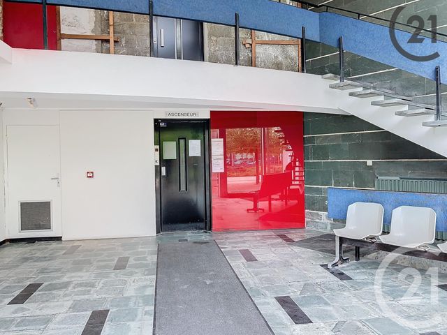 Bureaux à vendre - 81.17 m2 - 10 - Aube