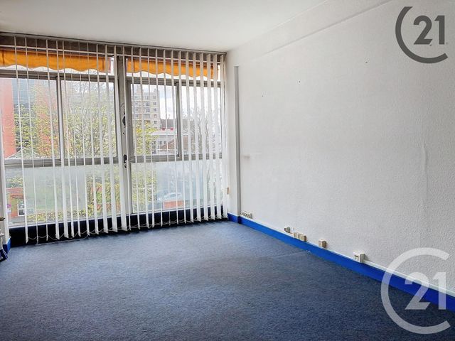 Bureaux à vendre - 81.17 m2 - 10 - Aube