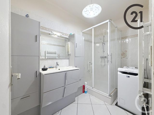 Appartement T4 à vendre - 4 pièces - 79 m2 - Troyes - 10 - CHAMPAGNE-ARDENNE