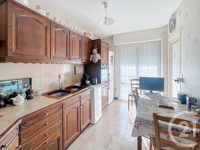 Appartement à vendre - 4 pièces - 74 m2 - Troyes - 10 - CHAMPAGNE-ARDENNE