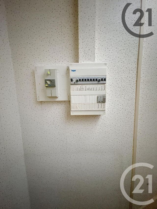 Appartement T4 à vendre - 4 pièces - 74,30 m2 - 10 - CHAMPAGNE-ARDENNE