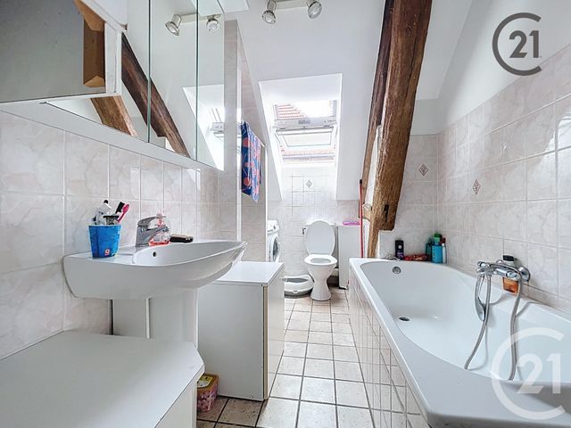 Appartement à vendre - 3 pièces - 38 m2 - Ste Savine - 10 - CHAMPAGNE-ARDENNE