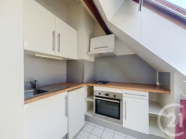 Appartement F2 &agrave; louer - 2 pi&egrave;ces - 35 m2 - Troyes - 10 - CHAMPAGNE-ARDENNE