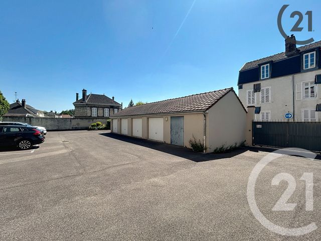 Appartement F4 à vendre - 4 pièces - 118 m2 - Ste Savine - 10 - CHAMPAGNE-ARDENNE